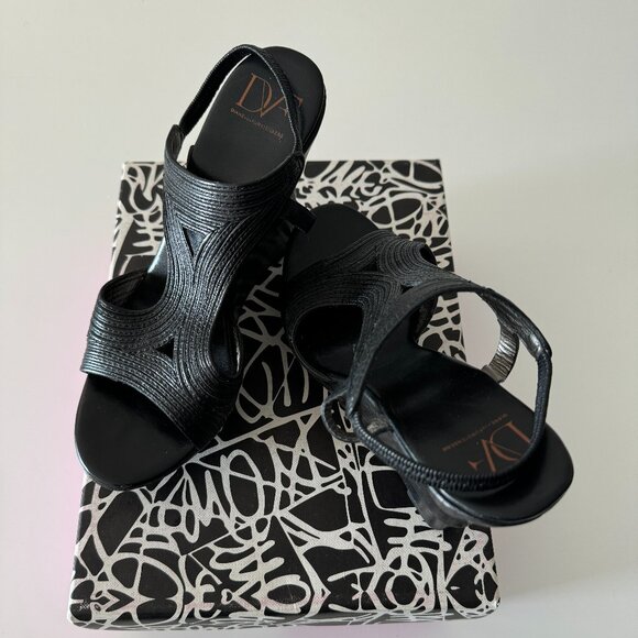 Diane Von Furstenberg DVF Olympia Wooden Platform Wedge Sandals, Size 8M - Picture 3 of 17
